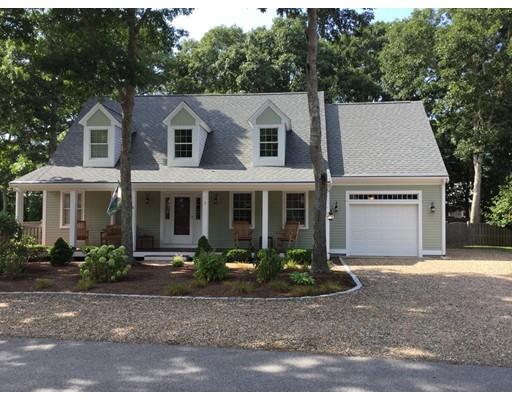 7 Bearse Rd, Mashpee, MA 02649 photo 2