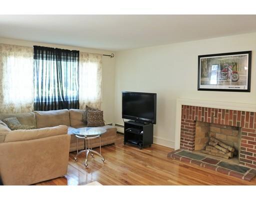 36 Pole Plain Rd, Sharon, MA 02067 photo 3