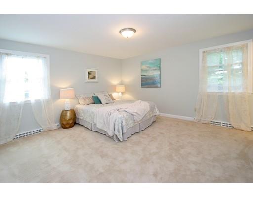 8 Eastern Ave, Stoneham, MA 02180 photo 9