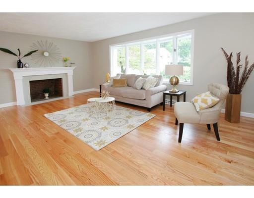 8 Eastern Ave, Stoneham, MA 02180 photo 3
