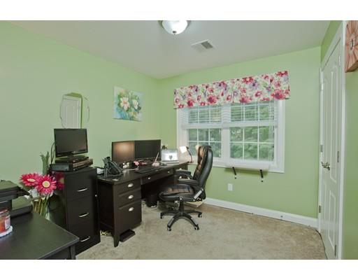 74 Plain St, Easthampton, MA 01027 photo 22