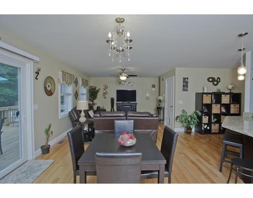 74 Plain St, Easthampton, MA 01027 photo 13