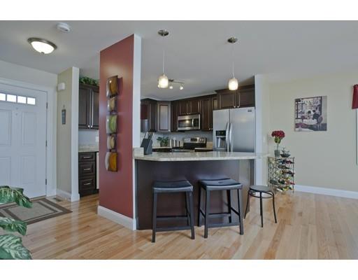 74 Plain St, Easthampton, MA 01027 photo 14