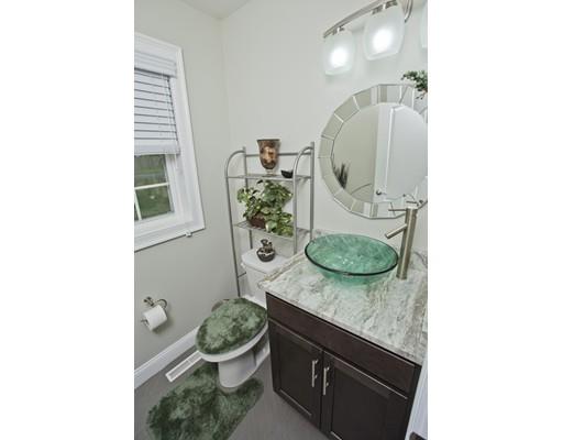 74 Plain St, Easthampton, MA 01027 photo 29