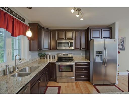 74 Plain St, Easthampton, MA 01027 photo 11