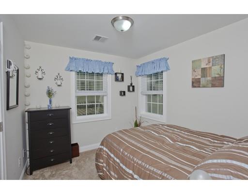 74 Plain St, Easthampton, MA 01027 photo 25