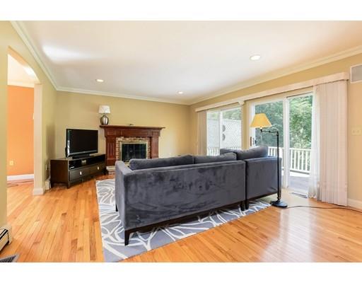 35 Beacon St, Stoneham, MA 02180 photo 10