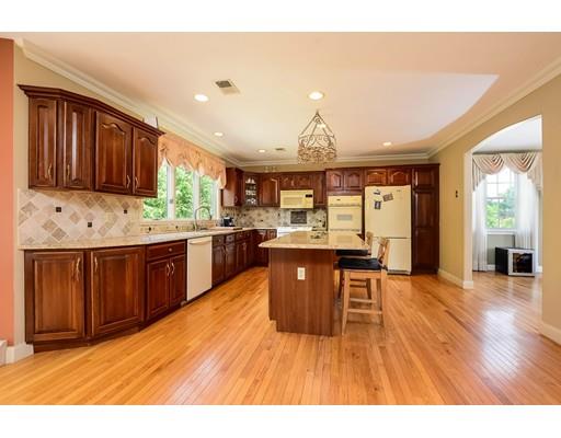 35 Beacon St, Stoneham, MA 02180 photo 6