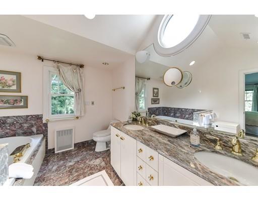 48 Thackeray Rd, Wellesley, MA 02481 photo 19
