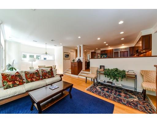 48 Thackeray Rd, Wellesley, MA 02481 photo 12