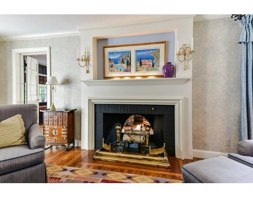 48 Thackeray Rd, Wellesley, MA 02481 photo 4