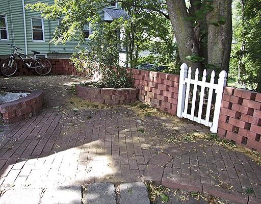 431 Hamilton St, Worcester, MA 01604 photo 8