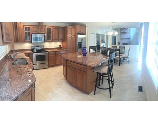 17 Eagle Dr, Dudley, MA 01571 photo 3