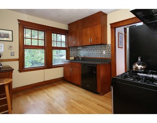 20 Beacon St, Dedham, MA 02026 photo 3