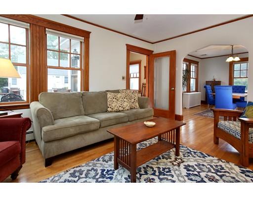 20 Beacon St, Dedham, MA 02026 photo 2