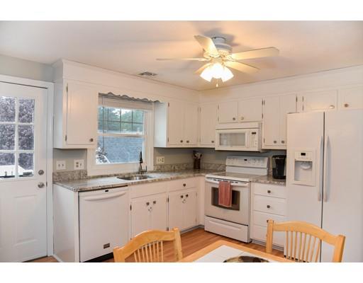 6 Benton Cir, Reading, MA 01867 photo 9