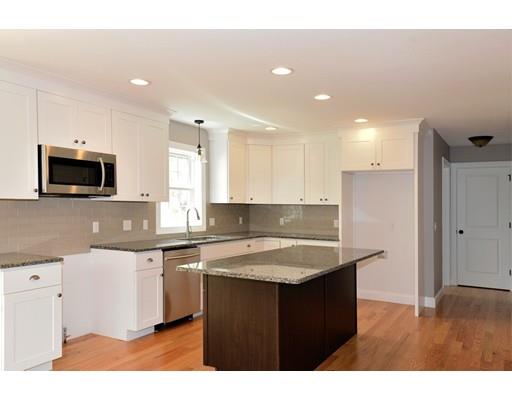 20 Old Lane Rd, Springfield, MA 01129 photo 4