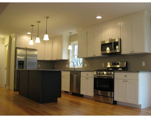 20 Old Lane Rd, Springfield, MA 01129 photo 2