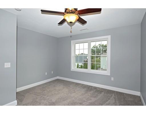 20 Old Lane Rd, Springfield, MA 01129 photo 12