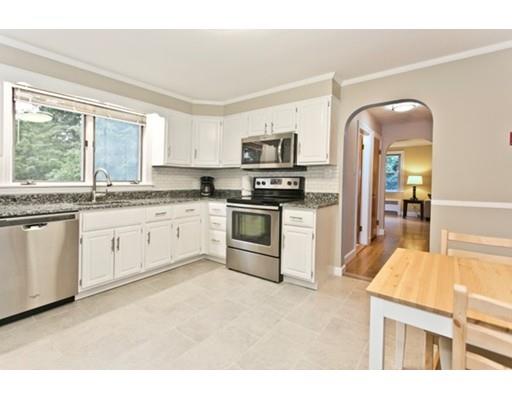 20 Spring St, Wakefield, MA 01880 photo 6