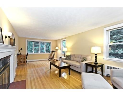 20 Spring St, Wakefield, MA 01880 photo 13