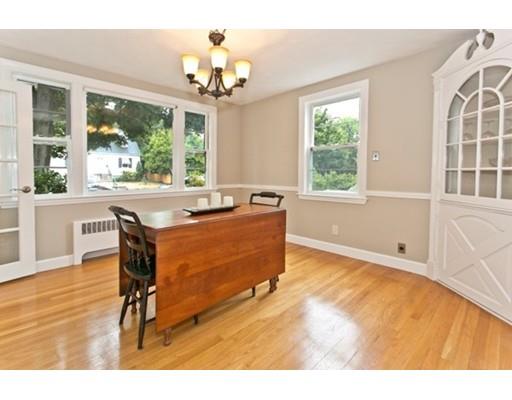 20 Spring St, Wakefield, MA 01880 photo 8