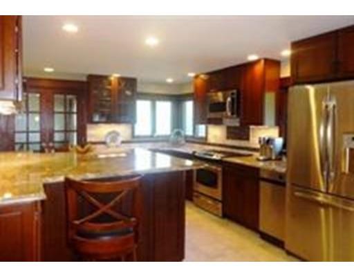1 Accord Ln, Hingham, MA 02043 photo 1