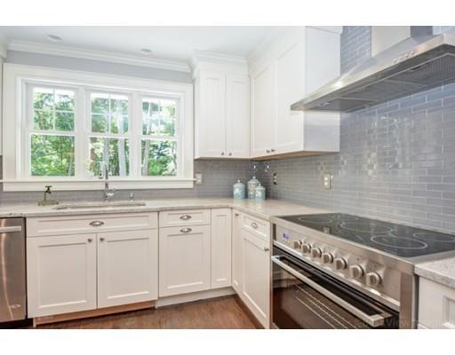 7 Howland Ln, Hingham, MA 02043 photo 3