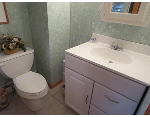 38 Bacon Rd, Springfield, MA 01119 photo 7