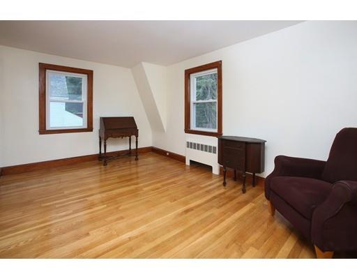 178 Oak St, Wakefield, MA 01880 photo 8
