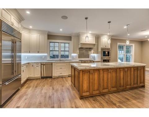 121 Manor Ave, Wellesley, MA 02482 photo 6
