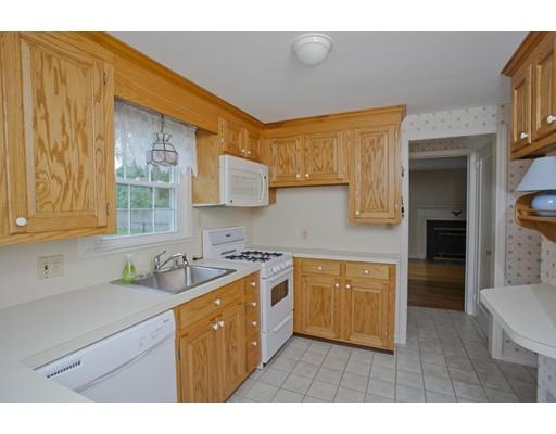 79 Fenway Dr, Springfield, MA 01119 photo 10