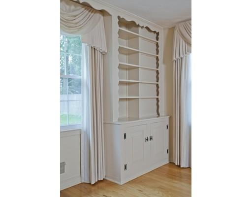 79 Fenway Dr, Springfield, MA 01119 photo 7
