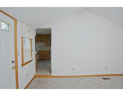 79 Fenway Dr, Springfield, MA 01119 photo 13