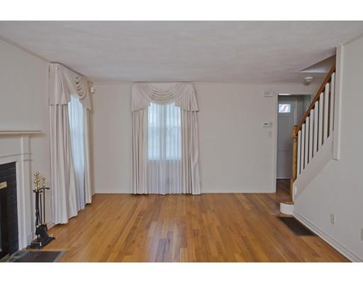 79 Fenway Dr, Springfield, MA 01119 photo 8