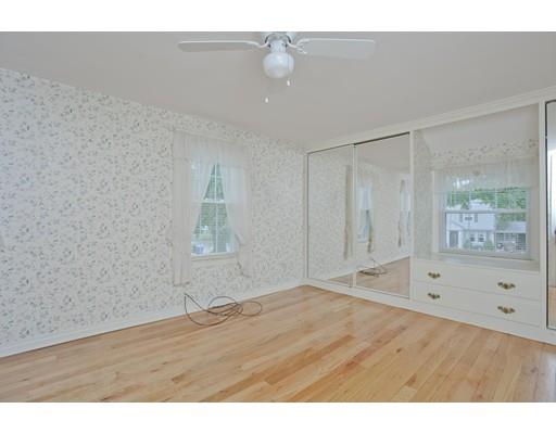 79 Fenway Dr, Springfield, MA 01119 photo 17