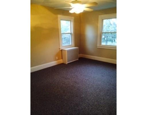47 Irvington St, Springfield, MA 01108 photo 15