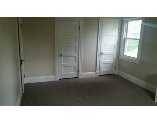 47 Irvington St, Springfield, MA 01108 photo 12