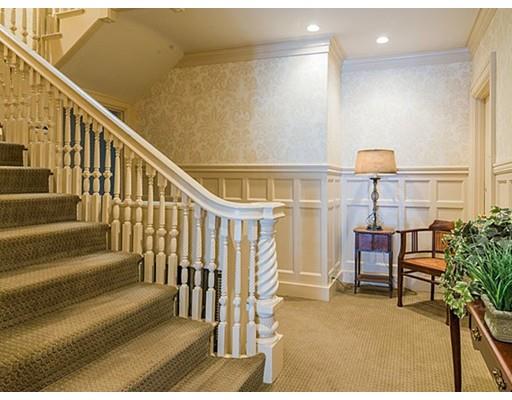 1620 Beacon, Brookline, MA 02446 photo 2