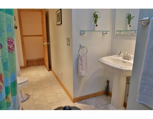 9 Blake Ct, Gloucester, MA 01930 photo 10