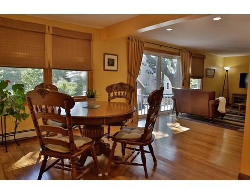 9 Blake Ct, Gloucester, MA 01930 photo 2