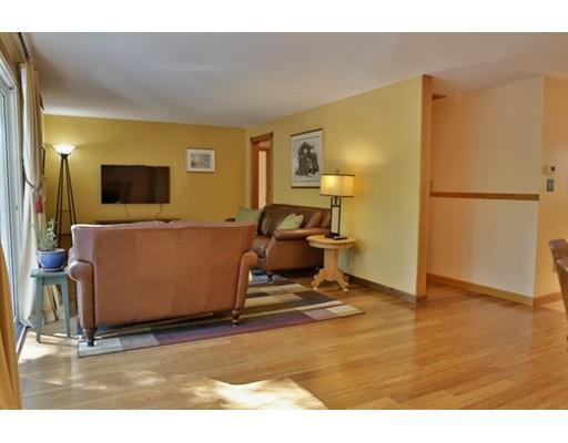 9 Blake Ct, Gloucester, MA 01930 photo 6