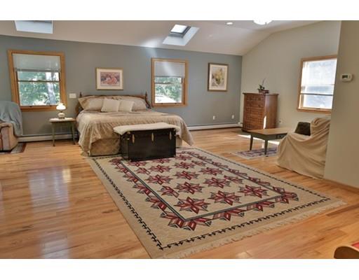9 Blake Ct, Gloucester, MA 01930 photo 11