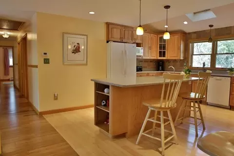 9 Blake Ct # R, Gloucester, MA 01930 photo 4