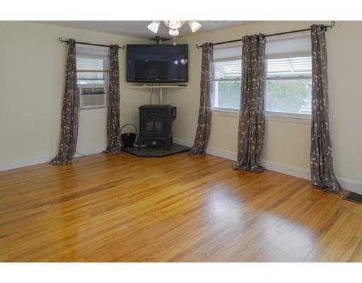 54 Hillside Ave, Beverly, MA 01915 photo 6