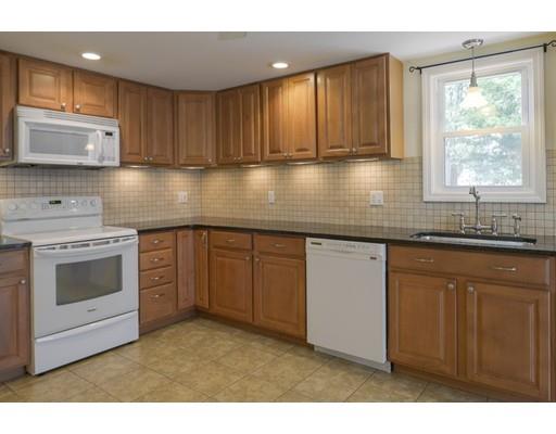 54 Hillside Ave, Beverly, MA 01915 photo 11