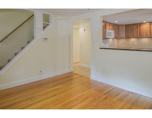 54 Hillside Ave, Beverly, MA 01915 photo 4