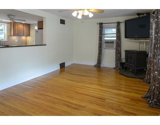 54 Hillside Ave, Beverly, MA 01915 photo 5