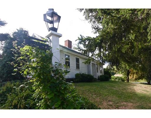 63 E Main St, Middleboro, MA 02346 photo 3