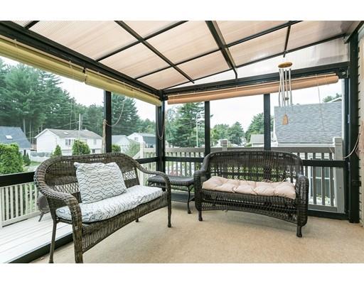 74 Jordan St, Springfield, MA 01129 photo 9